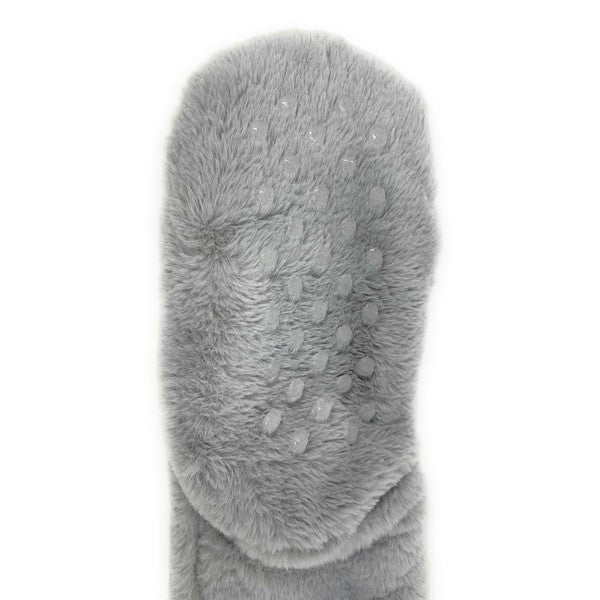 Here Kitty - Slipper Socks