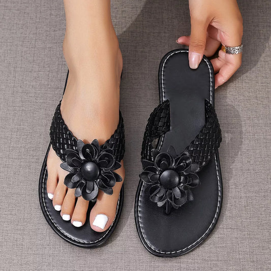 Flower Toe-Post Sandals in Black - women's thong sandals