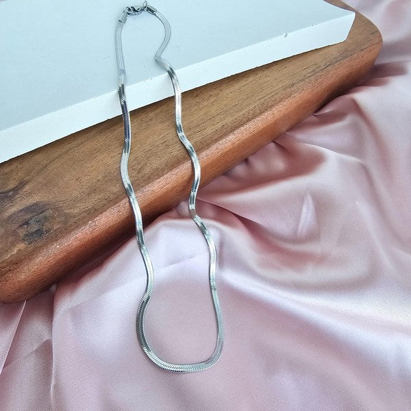 Luxe Herringbone Chain