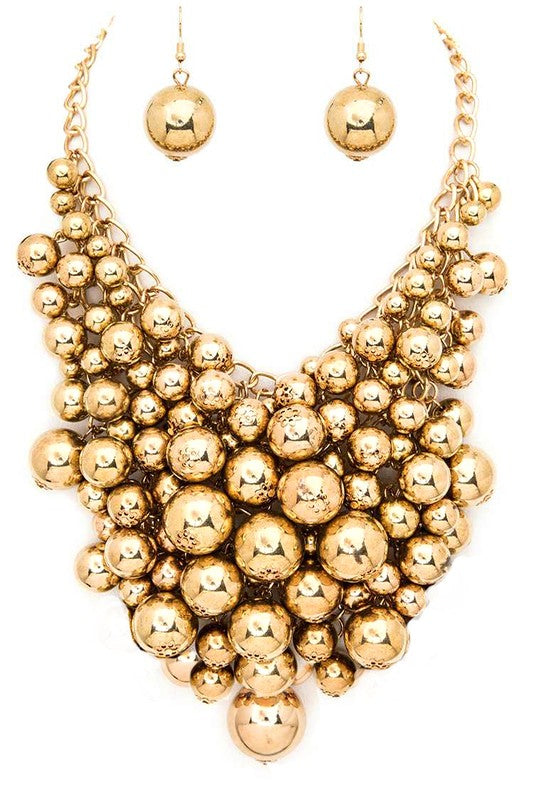 Cluster Bib Necklace