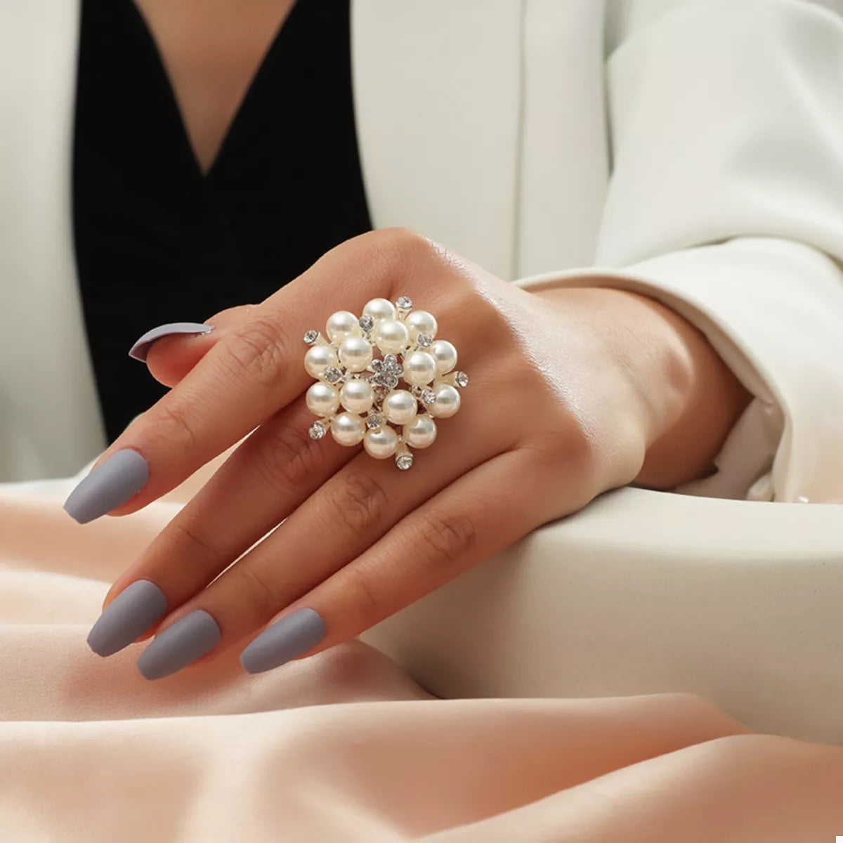 Pearl Cluster Ring - alternate ring view