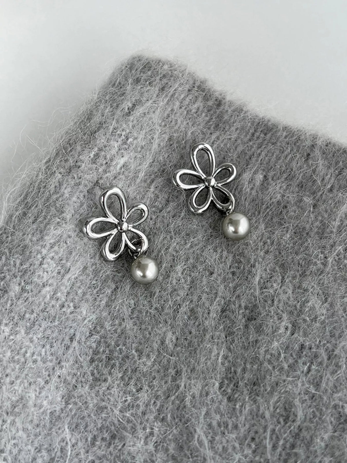 Flower Pearl Drop Earrings - alternate earring view