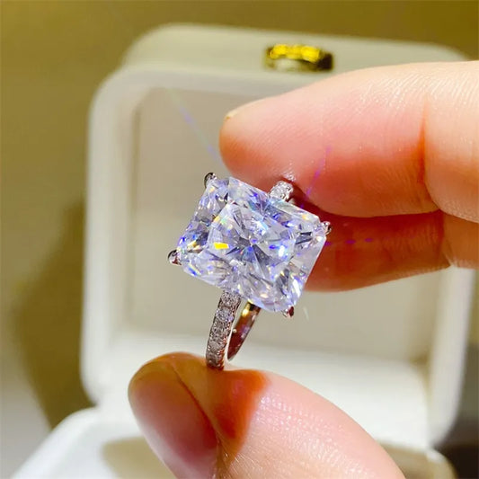 5 Carat Moissanite Zircon Sterling Silver Ring in Silver - women's ring