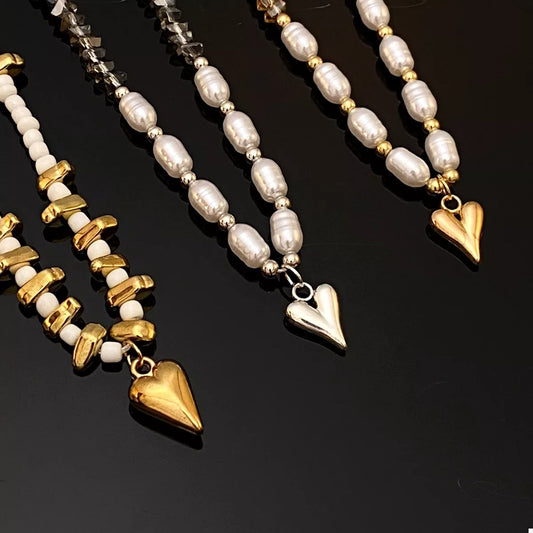 Pearl & Heart Pendant Necklace in Style B - women's pendant necklace