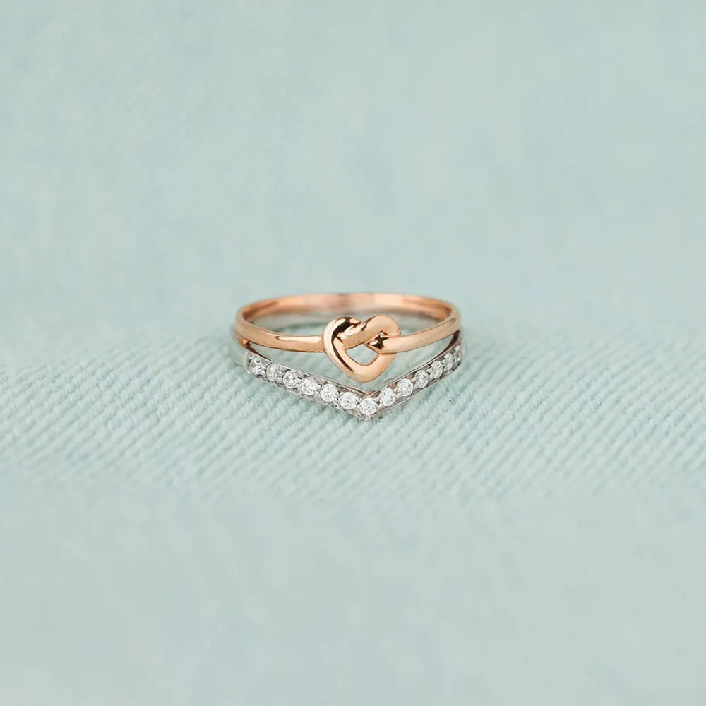 Knotted Heart Shape Inlaid Zircon Ring - alternate ring view