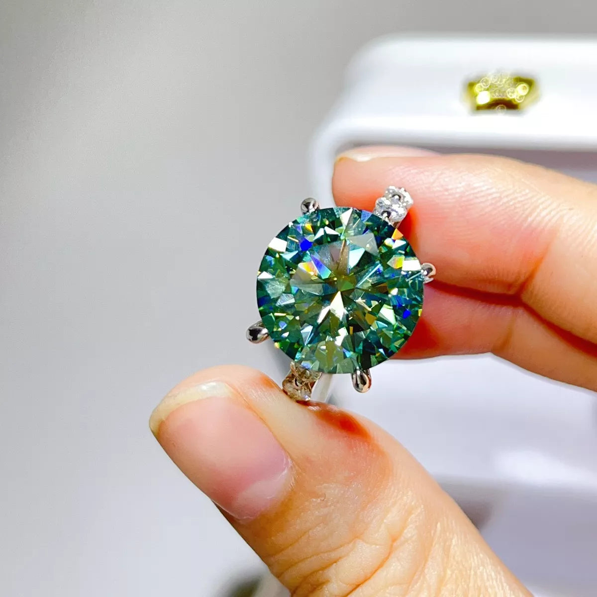 10 Carat Sterling Silver Moissanite Ring in Matcha Green - women's ring