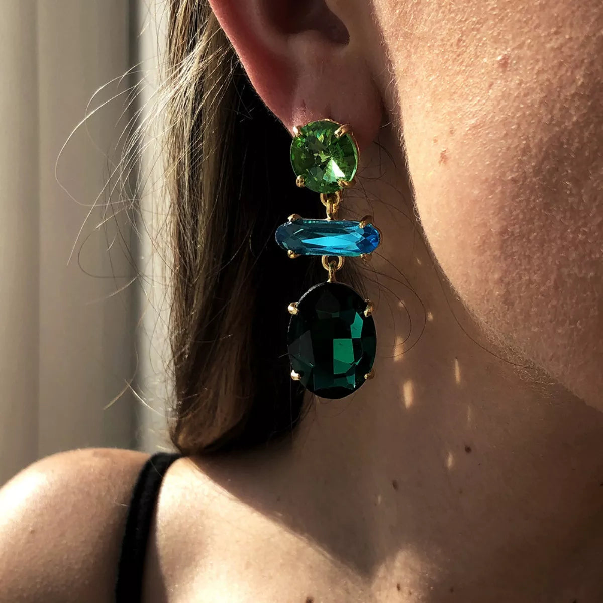 Alloy Geometric Dangle Earrings - alternate earring view