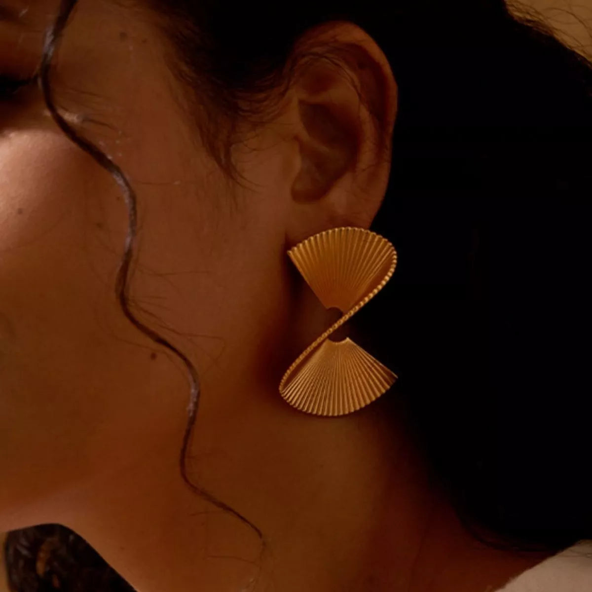 18K Gold-Plated Copper Fan-Shaped Earrings in Gold - women's earrings