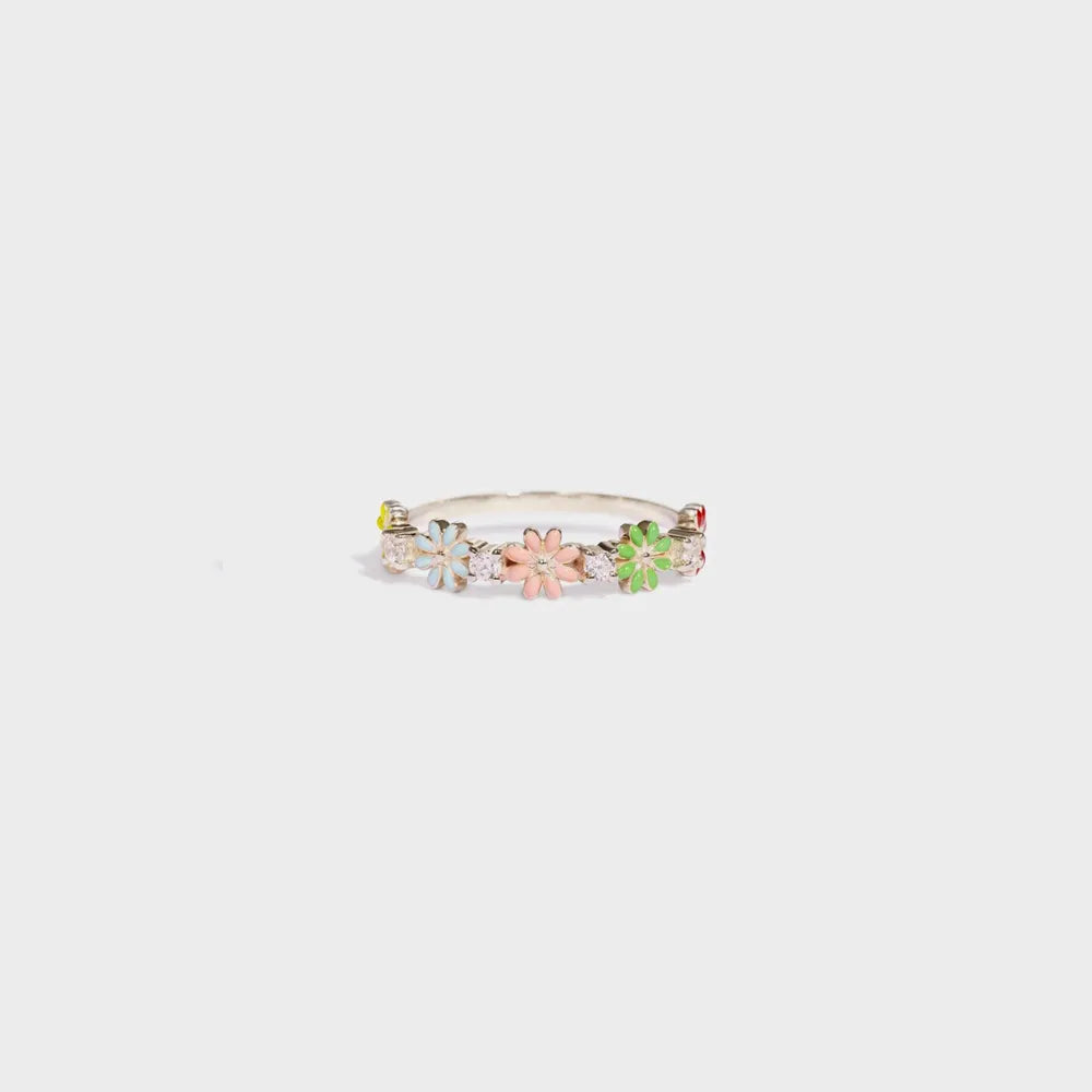 Flower Shape Sterling Silver Zircon Ring in Silver - women's ring