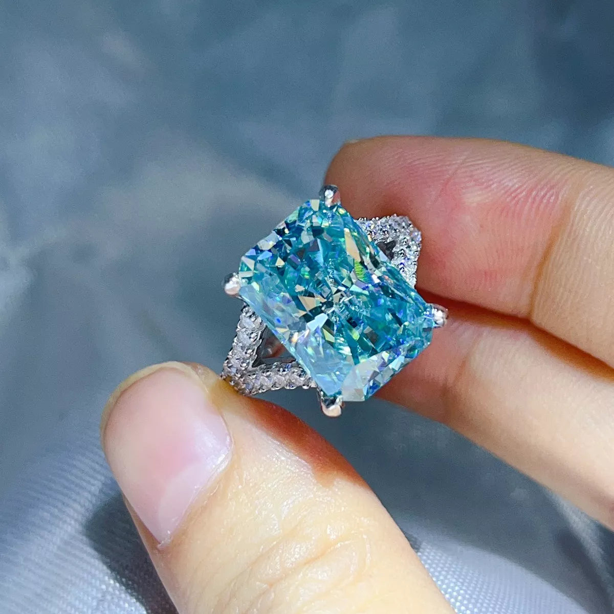 10 Carat Sterling Silver Moissanite Ring - alternate ring view