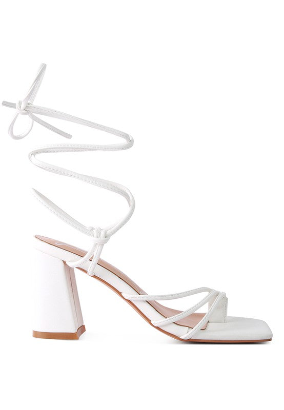 Toe Ring Tie Up Sandals