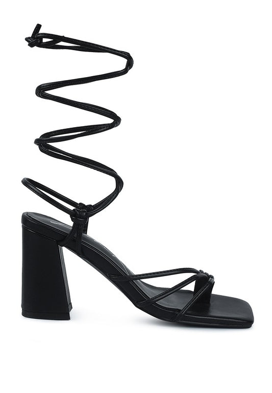 Toe Ring Tie Up Sandals