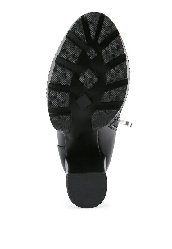 Cushion Collared Boots
