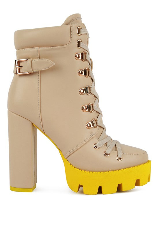 Collared Contrast Boots