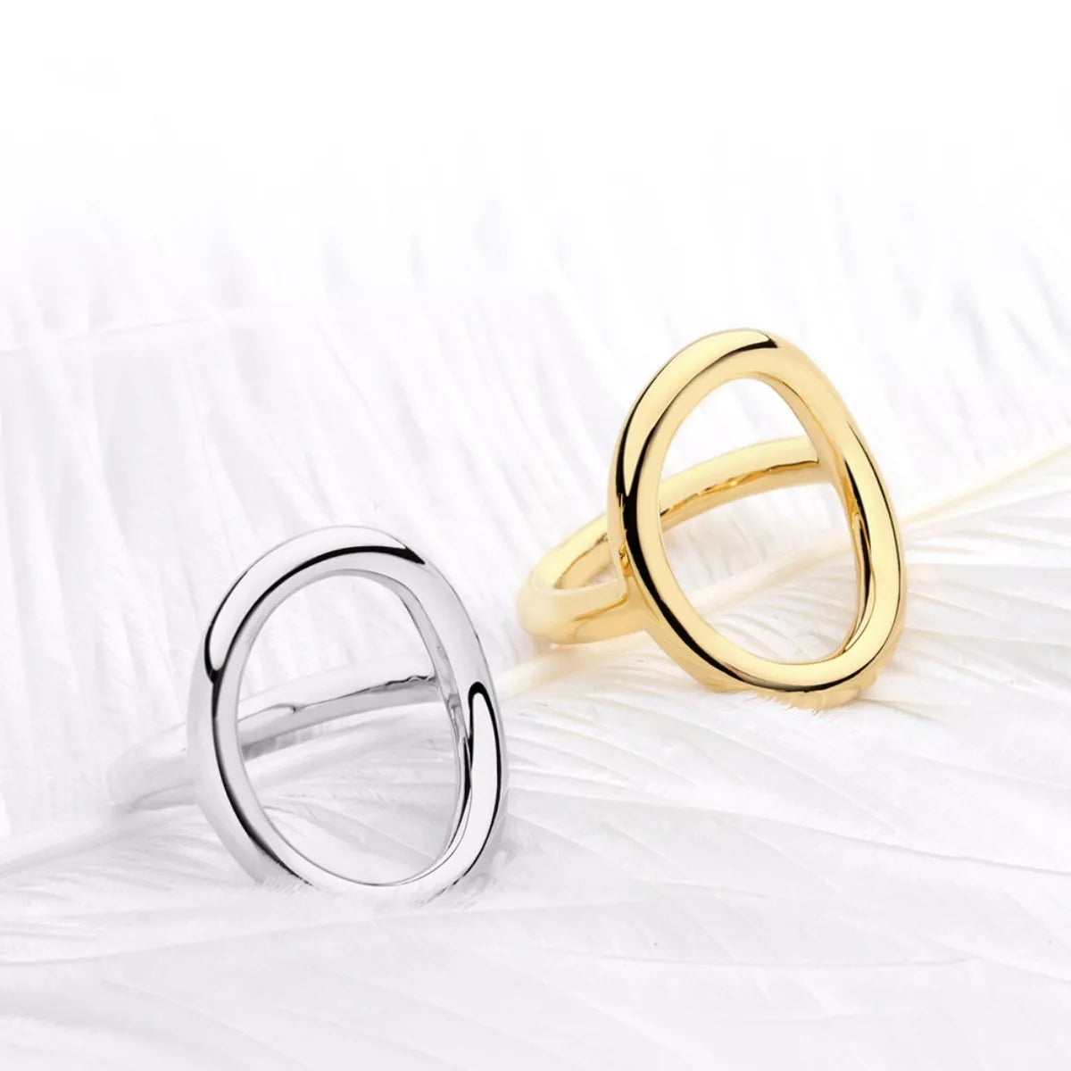18K Gold-Plated Copper Round Ring in Silver - women's ring