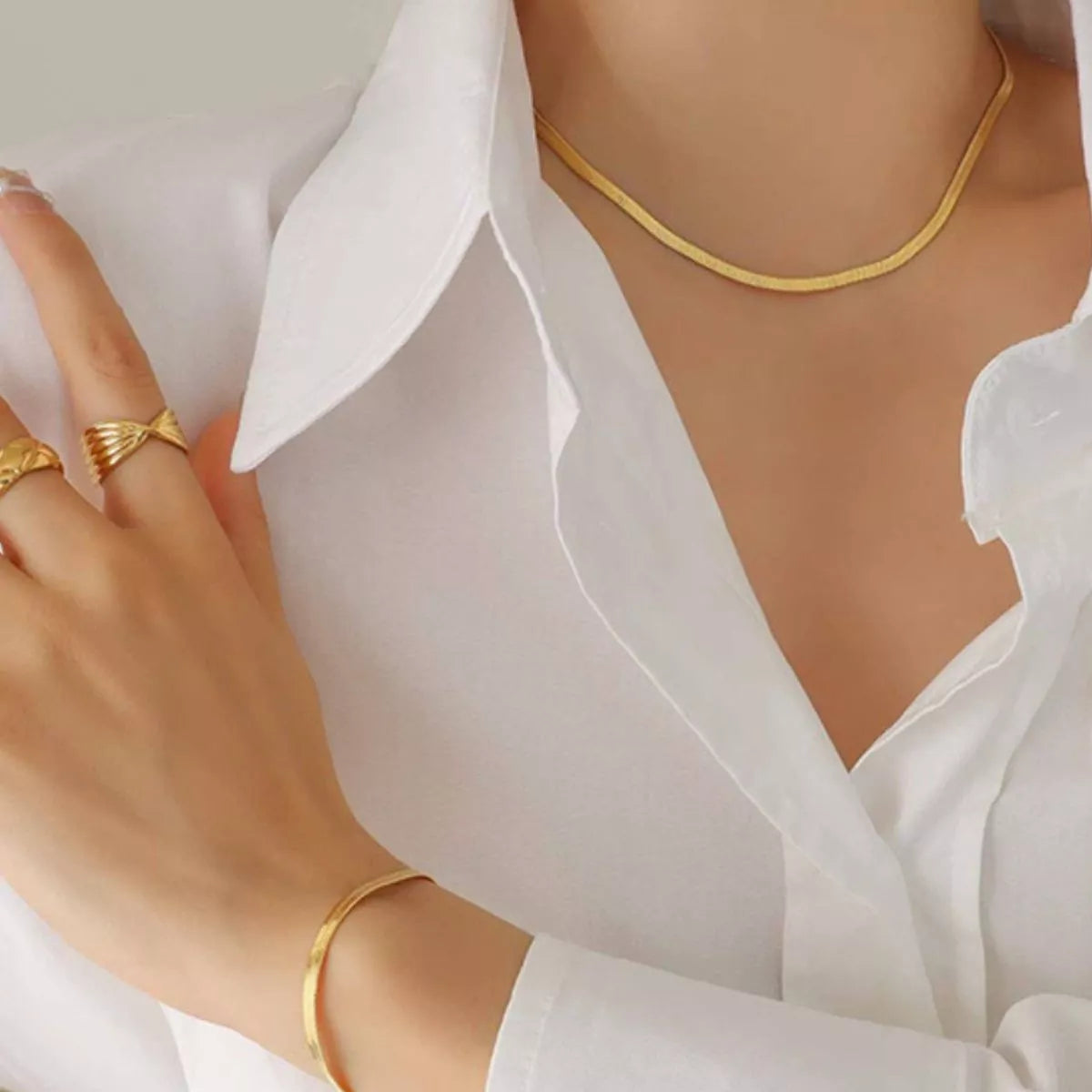 18K Gold-Plated Titanium Steel Necklace - alternate necklace view