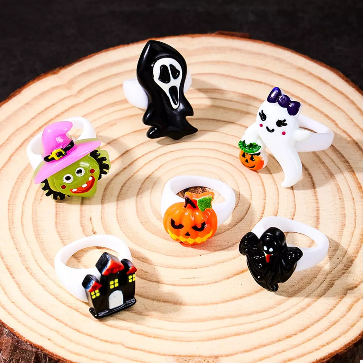 6 Piece Halloween Themed Rings - alternate ring view