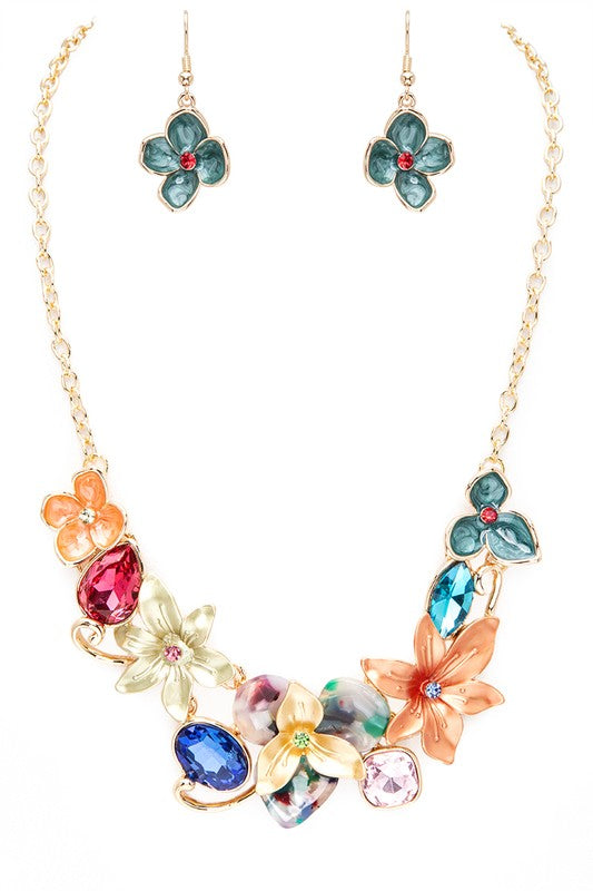 Flower Bib Necklace Set