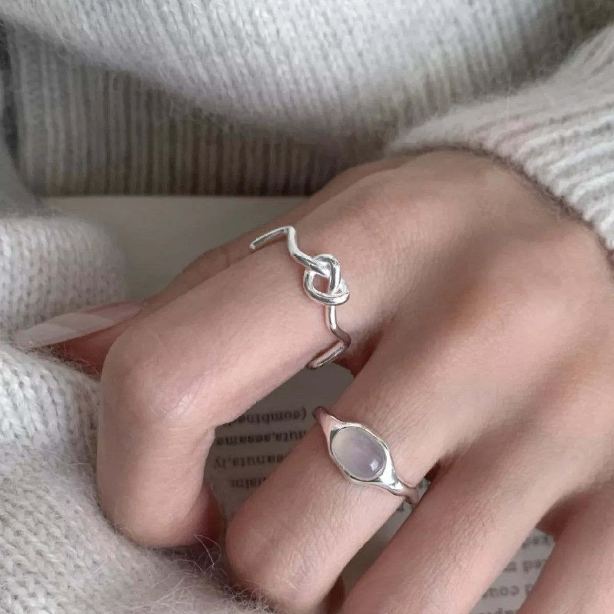 Lightweight Knot Open Ring - alternate ring view