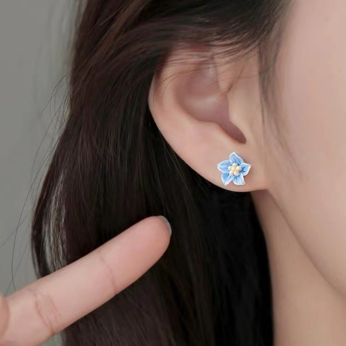 Floral Stud Earrings - alternate earring view