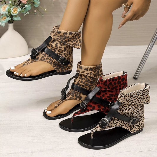 Leopard Toe-Post Sandals in Off-white - women's thong sandals