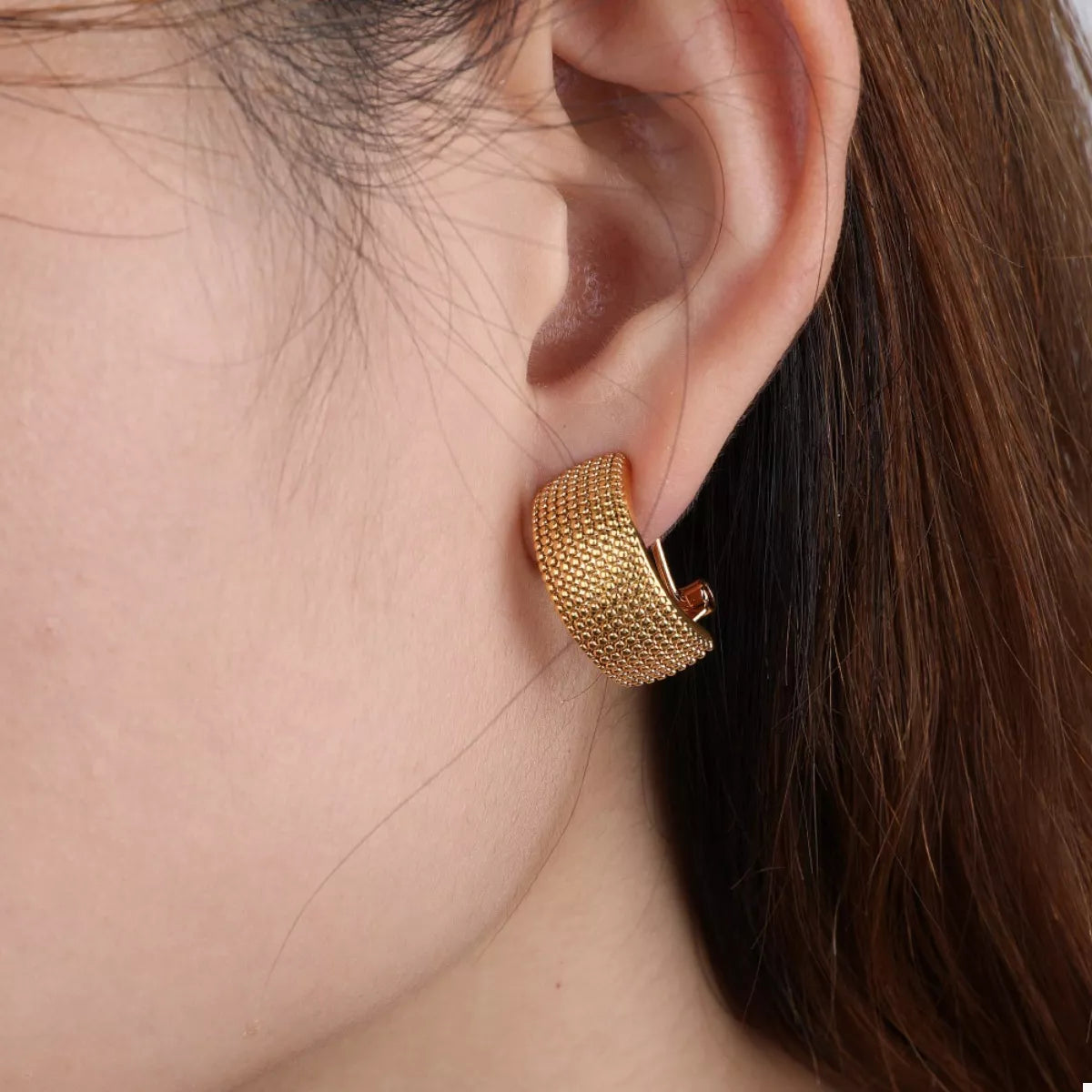 18K Gold-Plated Textured Wide Band Hoop Earrings - alternate earring view