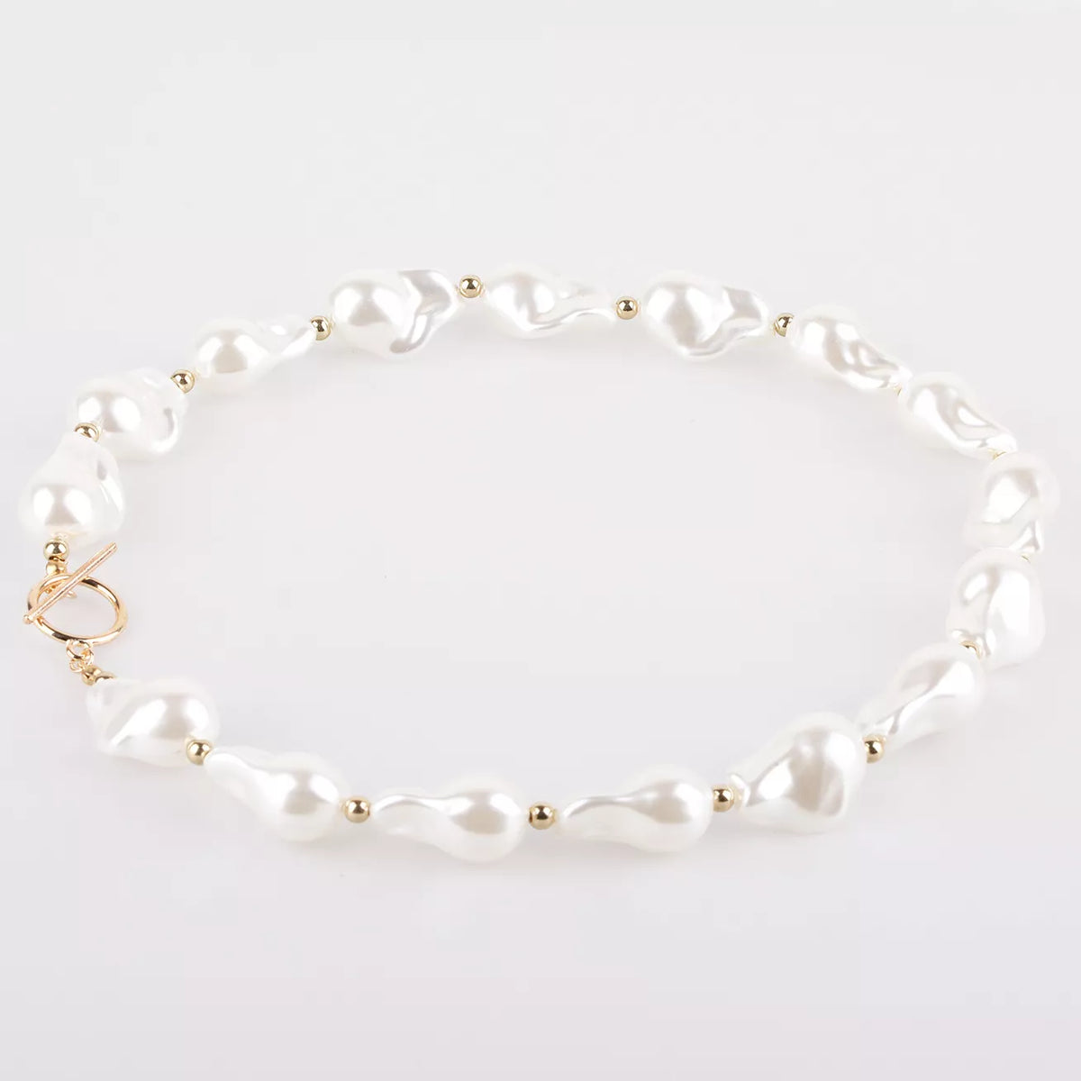 Synthetic Pearl Necklace with Toggle Clasp - alternate necklace view