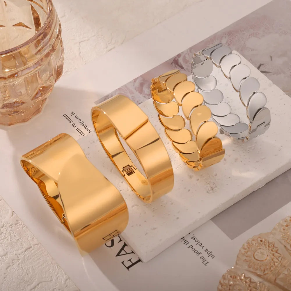 Titanium Steel Bracelet in Style A - women's bracelet