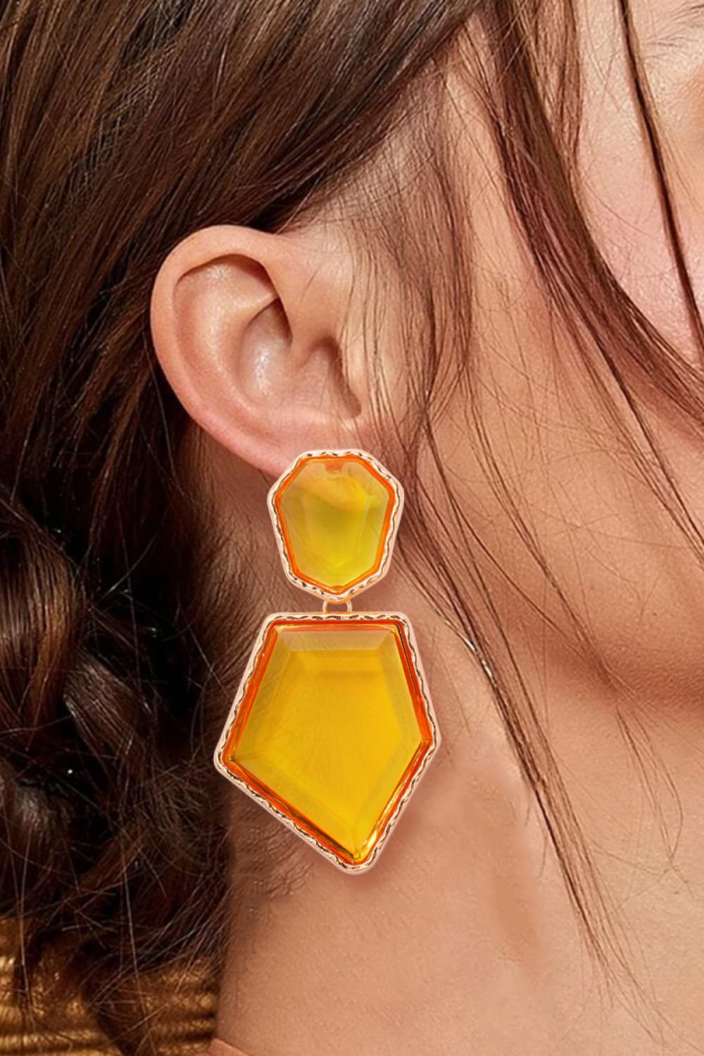 Geometric Shape Zinc Alloy Frame Resin Dangle Earrings - alternate earring view