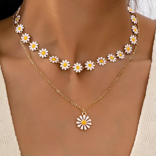 2 Piece 18K Gold-Plated Daisy Necklace in Gold - women's Y necklace