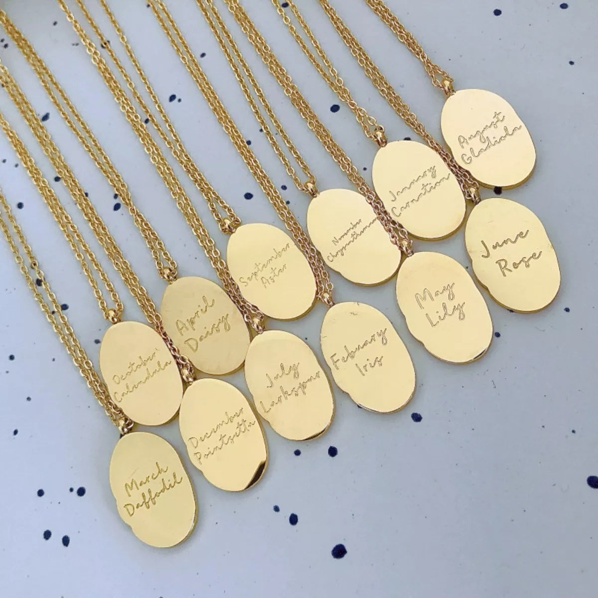 18K Gold-Plated Engraved Pendant Necklace in style two - women's pendant necklace