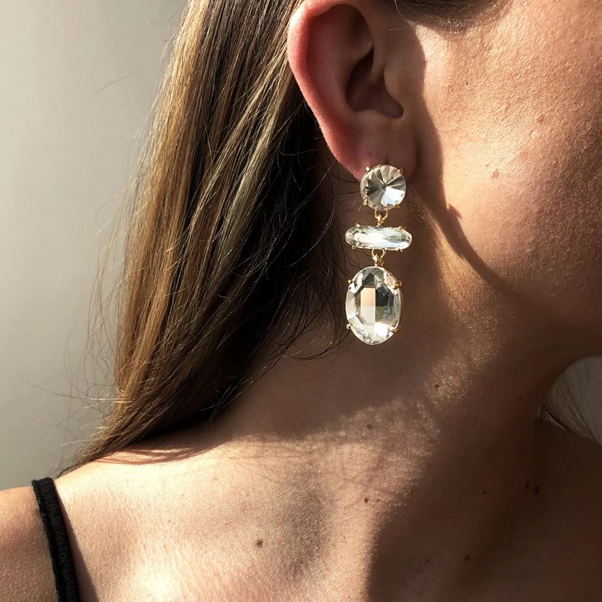 Alloy Geometric Dangle Earrings - alternate earring view