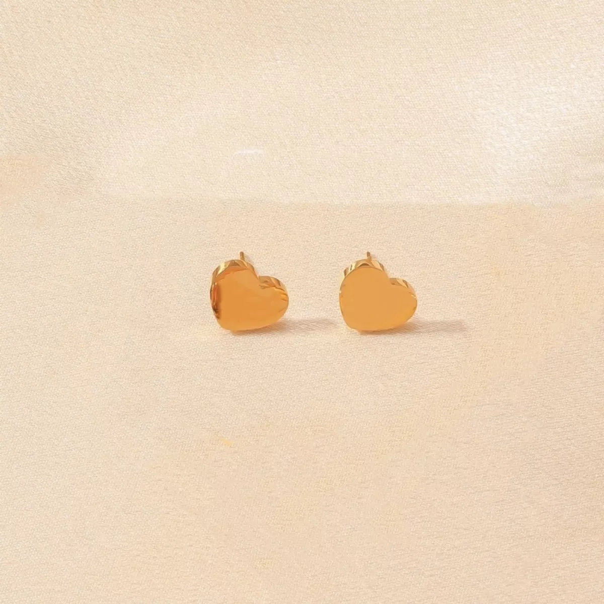 18K Gold-Plated Heart Earrings and Bracelet Set - alternate jewelry view