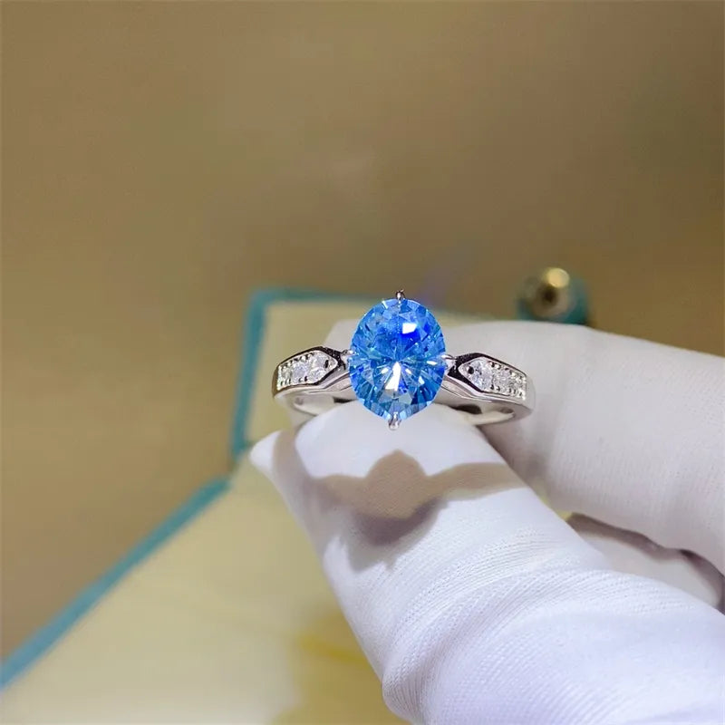 2 Carat Moissanite Sterling Silver Ring in Silver - women's ring