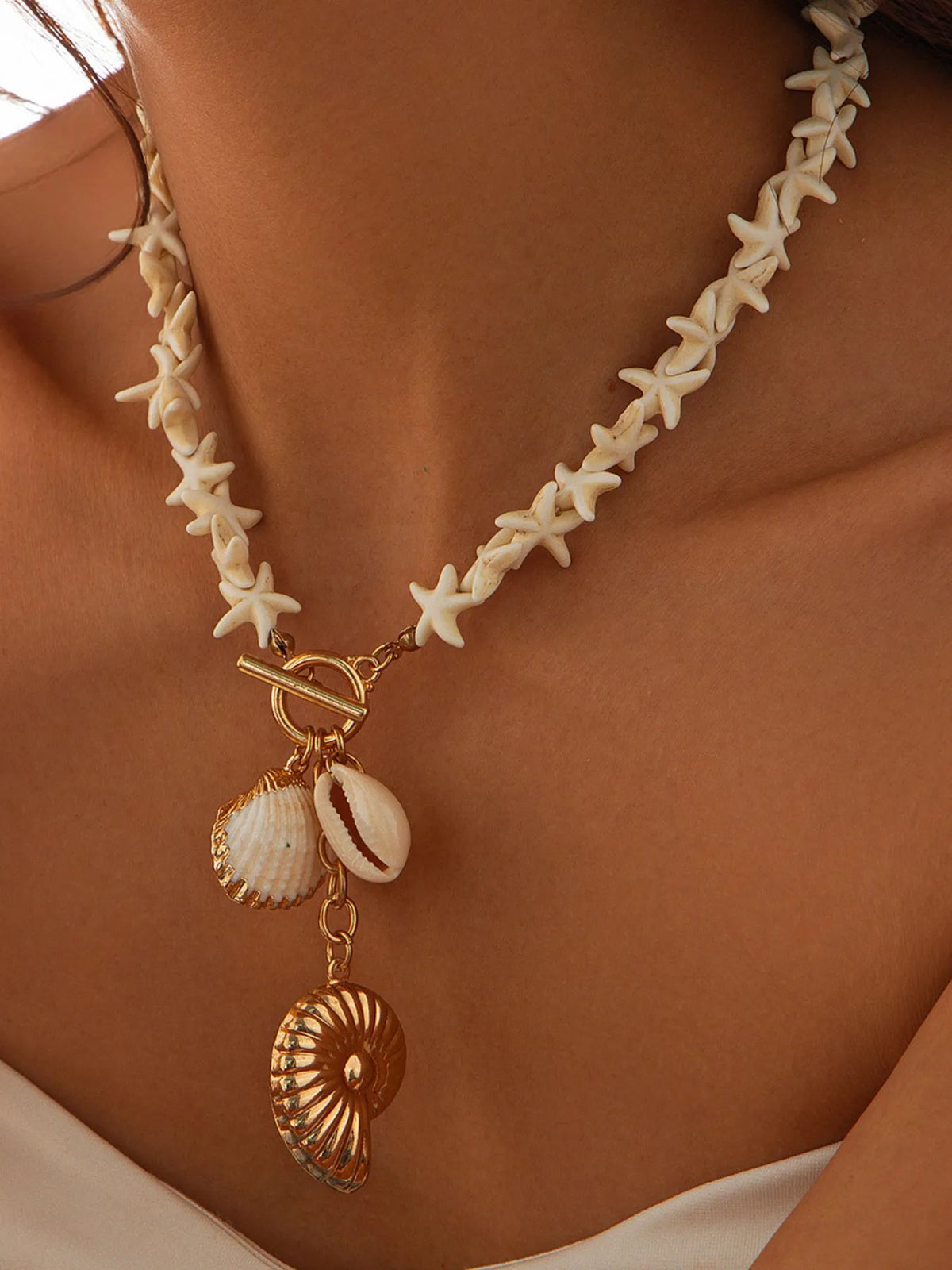 Starfish Shell Pendant Necklace in Gold - women's pendant necklace