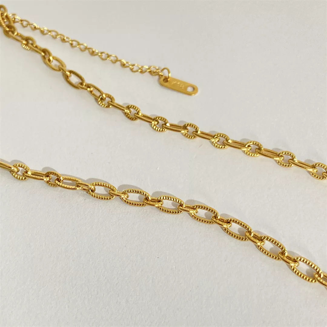 18K Gold-Plated Titanium Steel Pendant Necklace - alternate necklace view