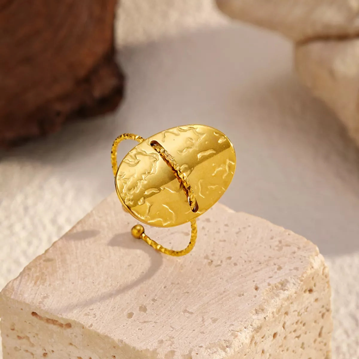 Hammered Disc Open Ring in Gold - women's open ring