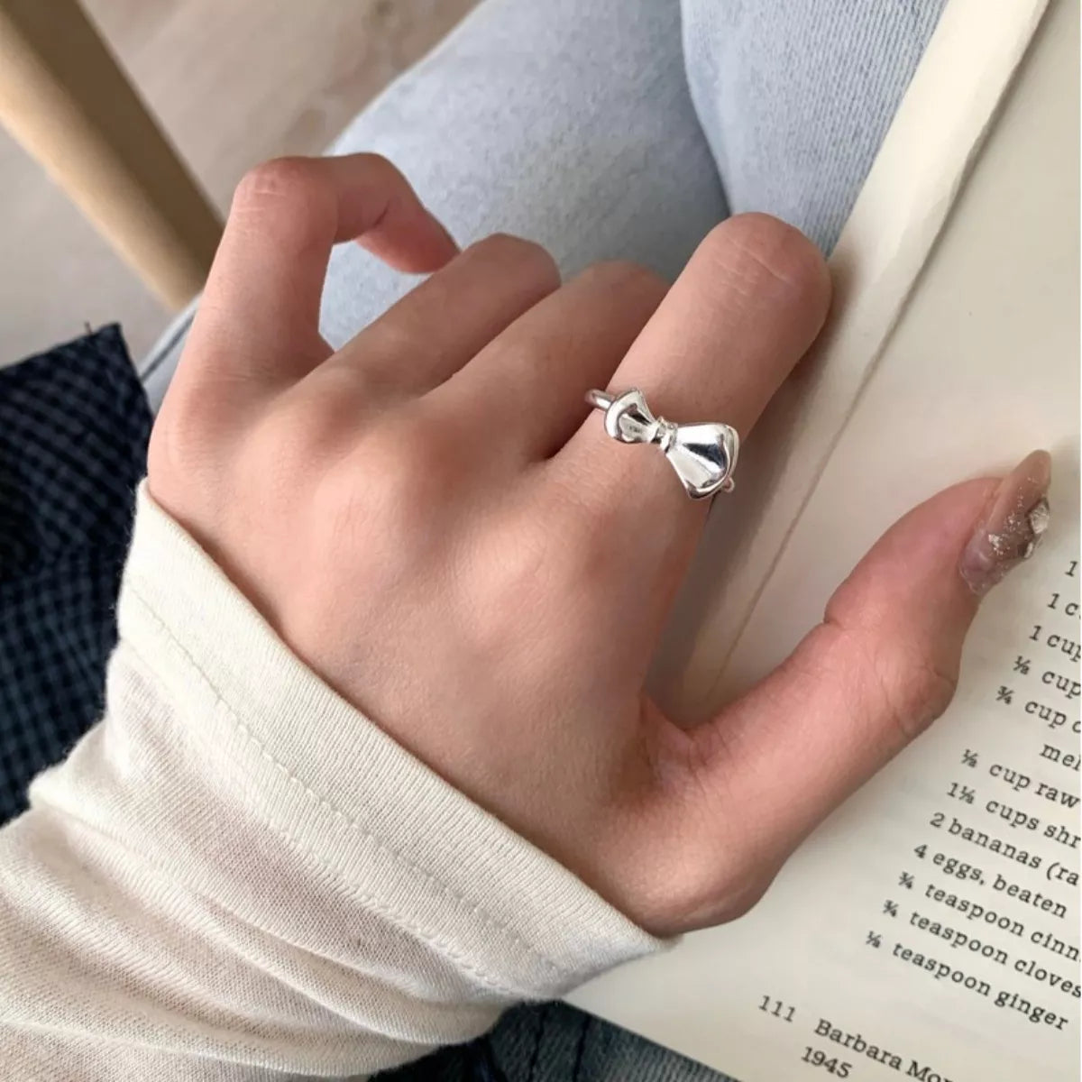Sterling Silver Bow Ring - alternate ring view
