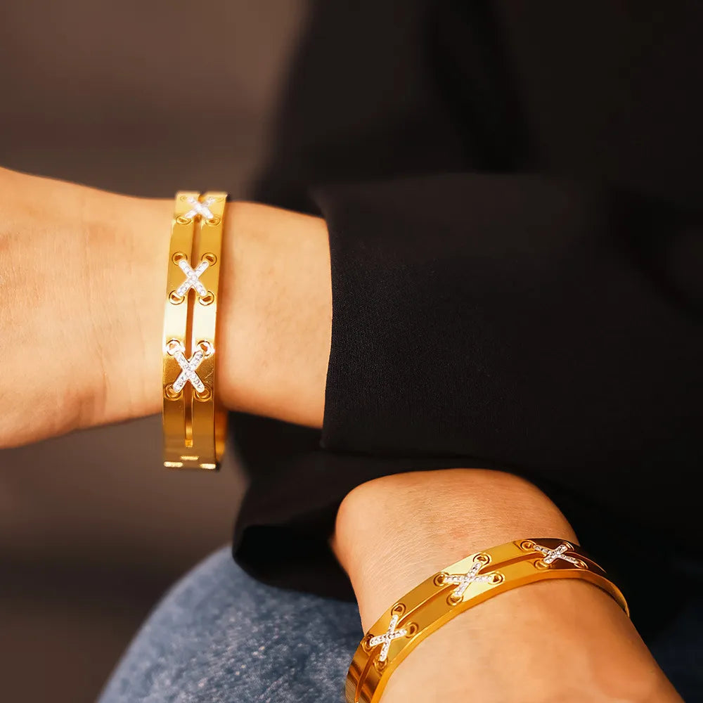 18K Gold-Plated Czech Diamond Bracelet in Gold - women's bracelet