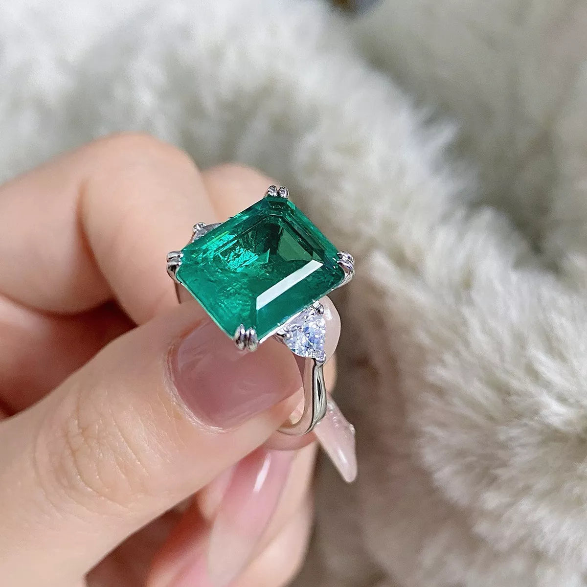 Sterling Silver Zircon Geometric Ring in Green - women's ring