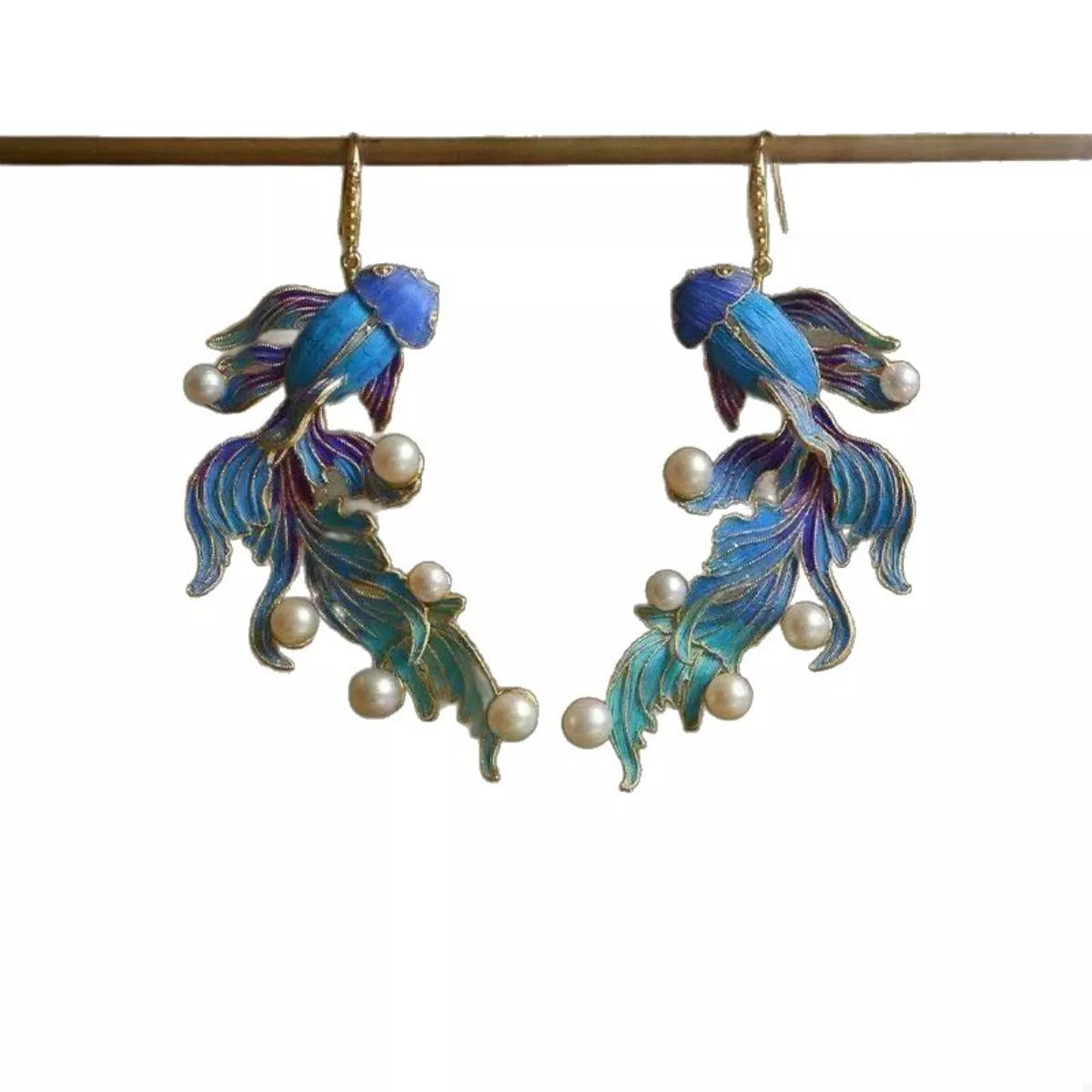 Goldfish Pearl Dangle Earrings - alternate earring view