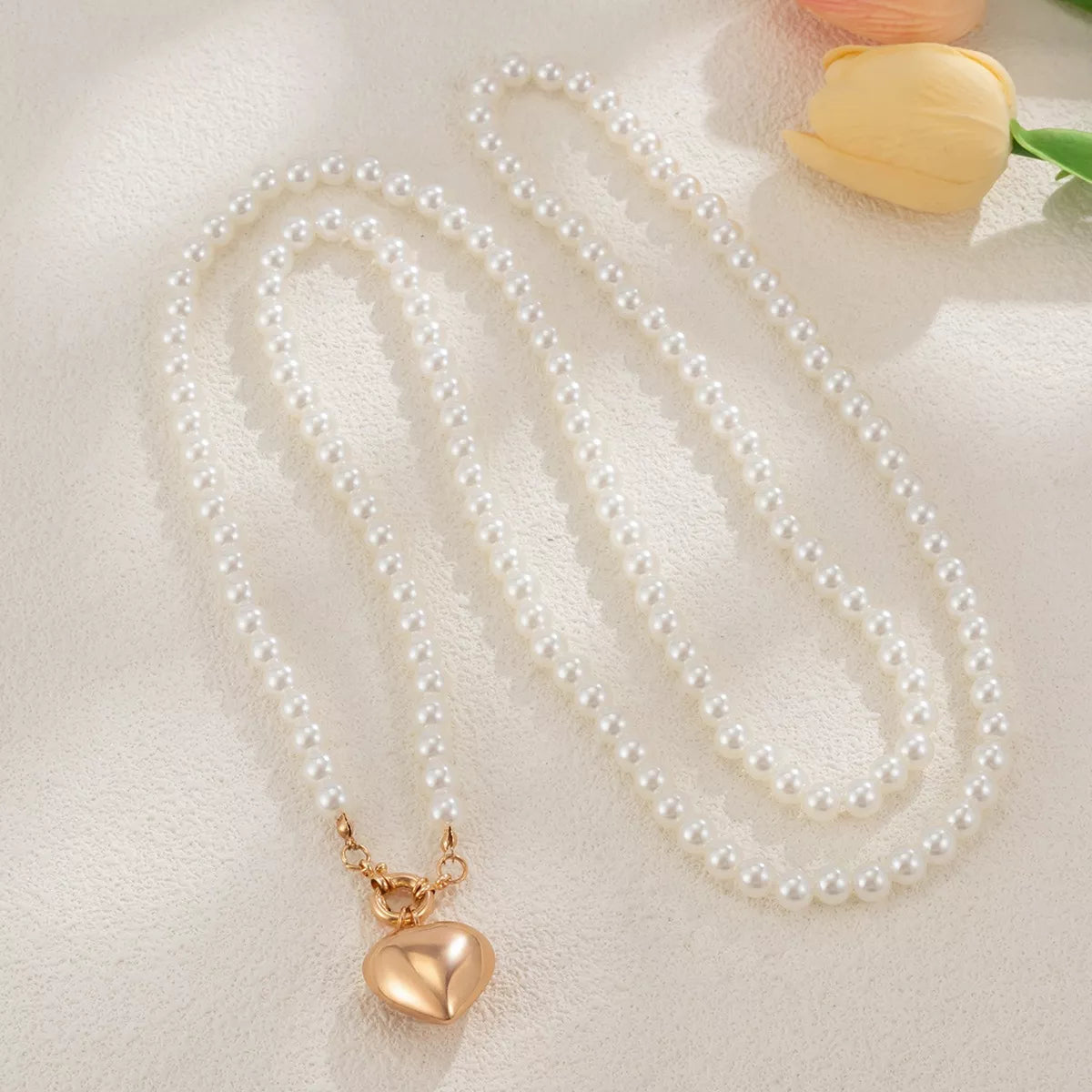 Pearl Chain Heart Necklace - alternate necklace view