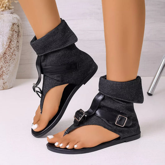 Toe-Post Buckle Sandals in Black - women's thong sandals