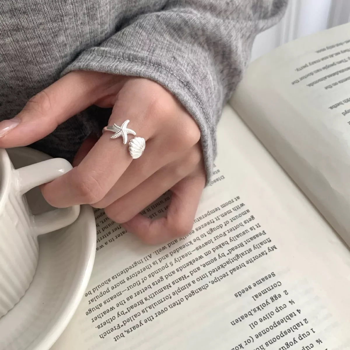Starfish & Seashell Open Ring - alternate ring view