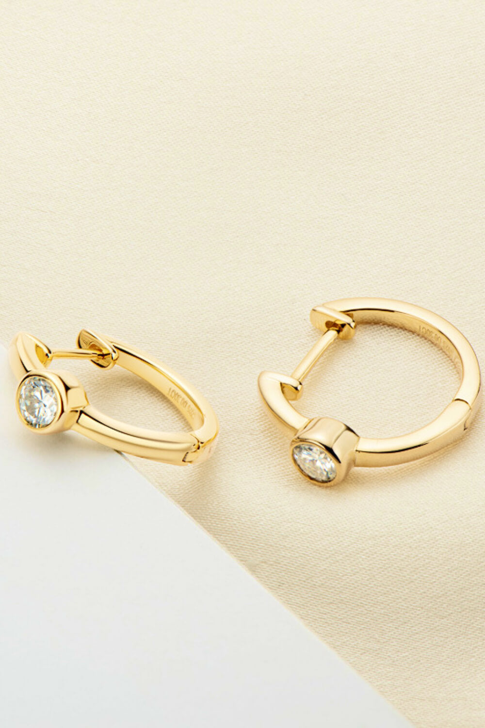 18k Gold-Plated Inlaid Moissanite Huggie Earrings in Gold - women's huggie earrings