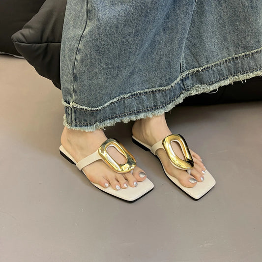Square-Toe-Post Metal Sandals in Black - women's thong sandals