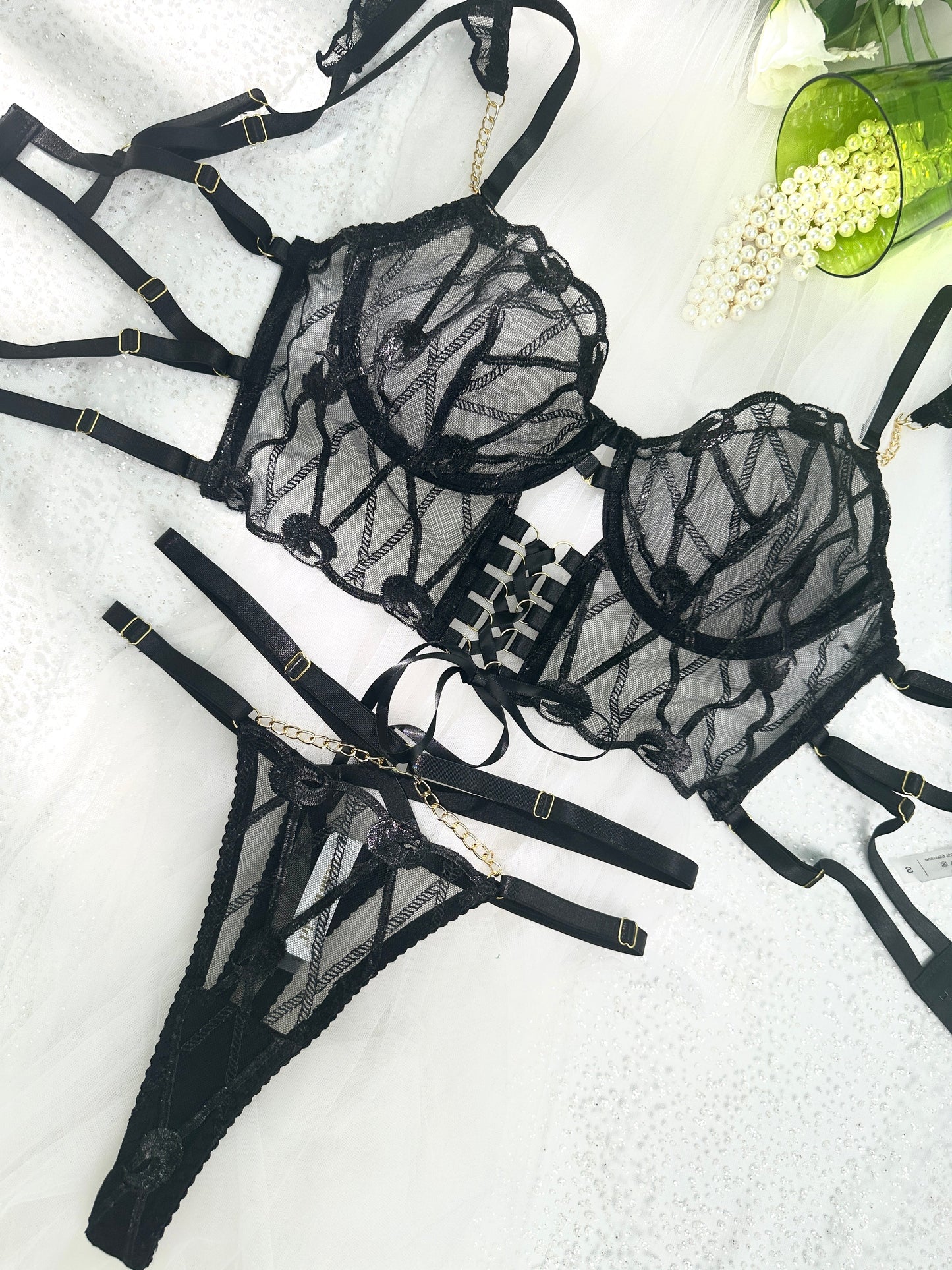 Adriana Noir Adjustable Set