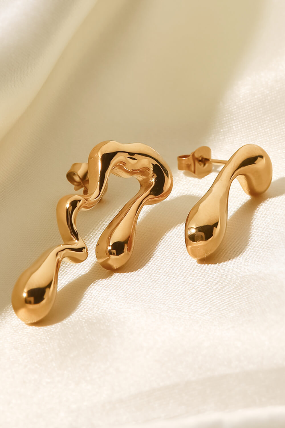 18K Gold-Plated Geometric Mismatched Earrings - alternate earring view