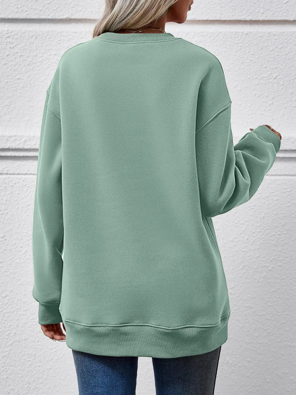 7a61503917fc442cb3ca53fe020dd572-Max