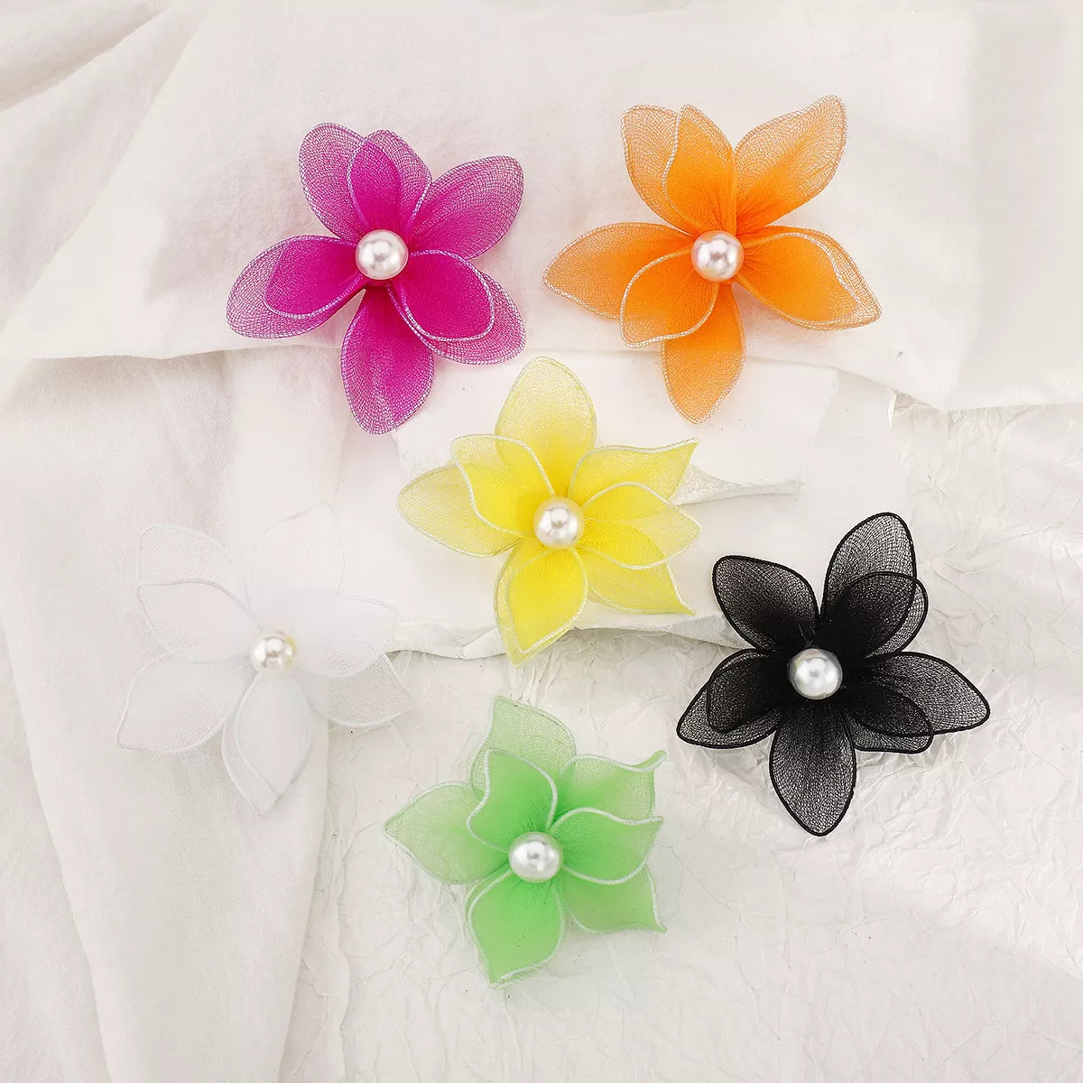 Flower Pearl Stud Earrings in Black - women's stud earrings